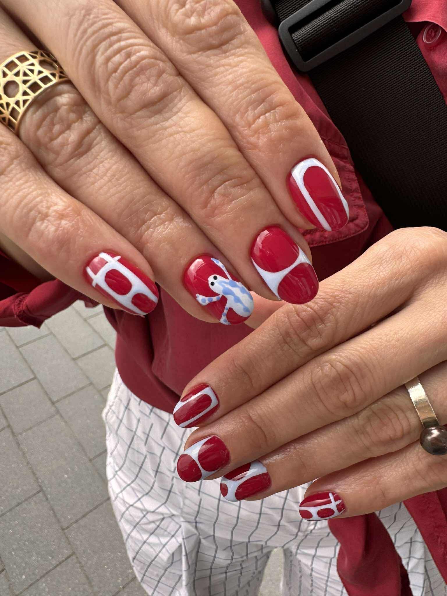 09ed6f95830f4f8d415236eff22459bb